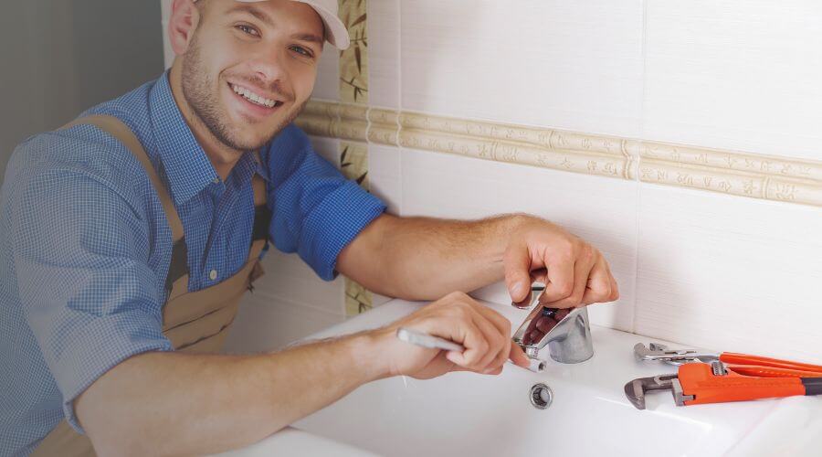 Handle or spout repair in Tichnor, AR